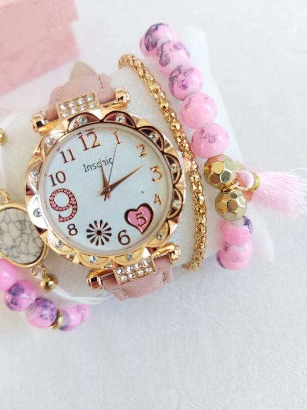 Reloj en cajita con accesorios - Imagen 12