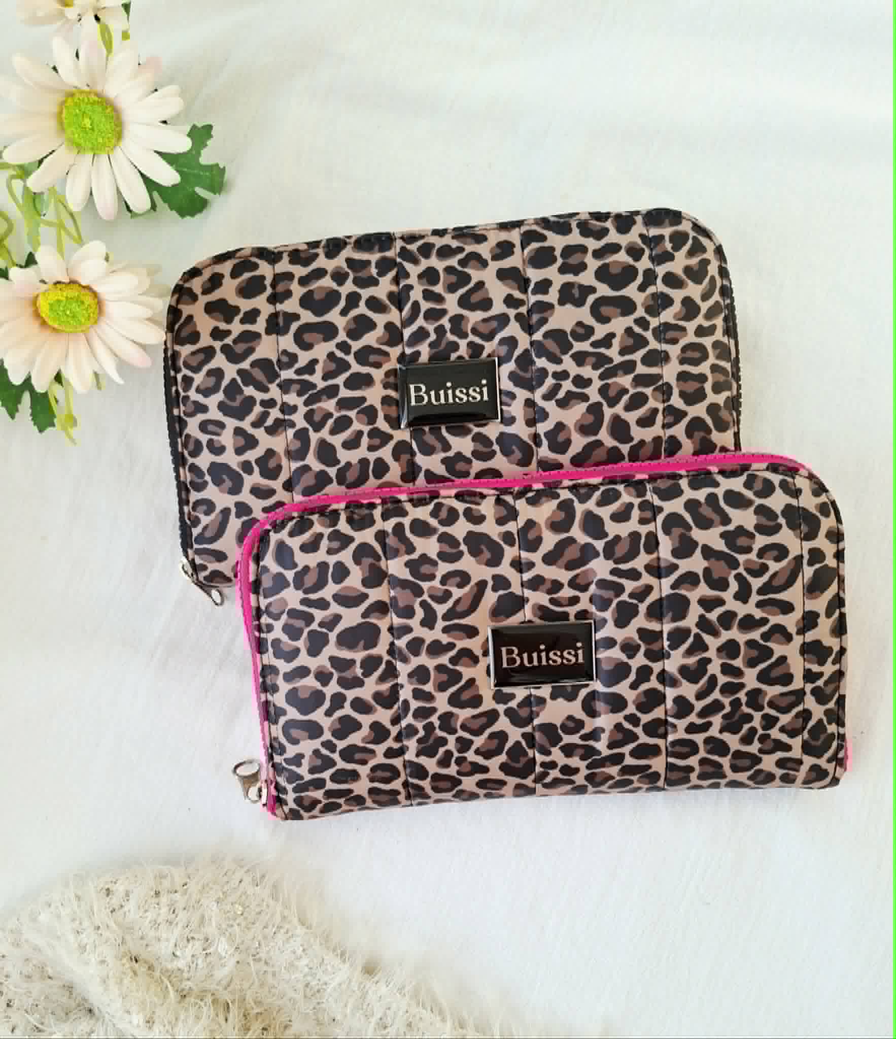 Maxi billetera puffer - Imagen 19