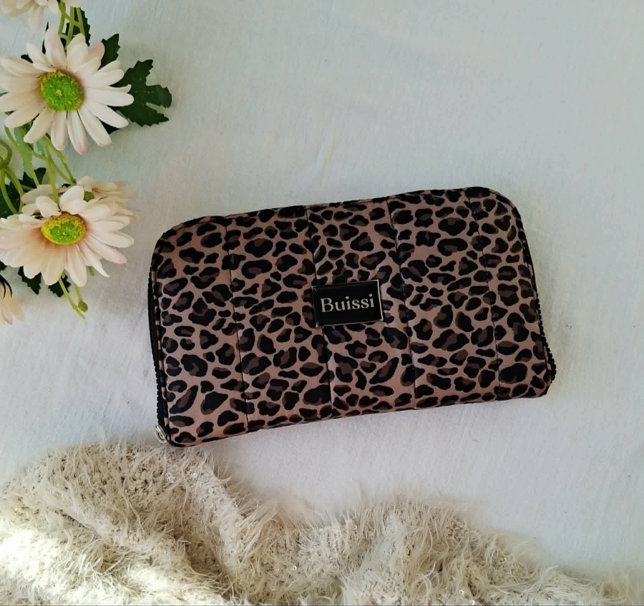 Maxi billetera puffer - Imagen 4