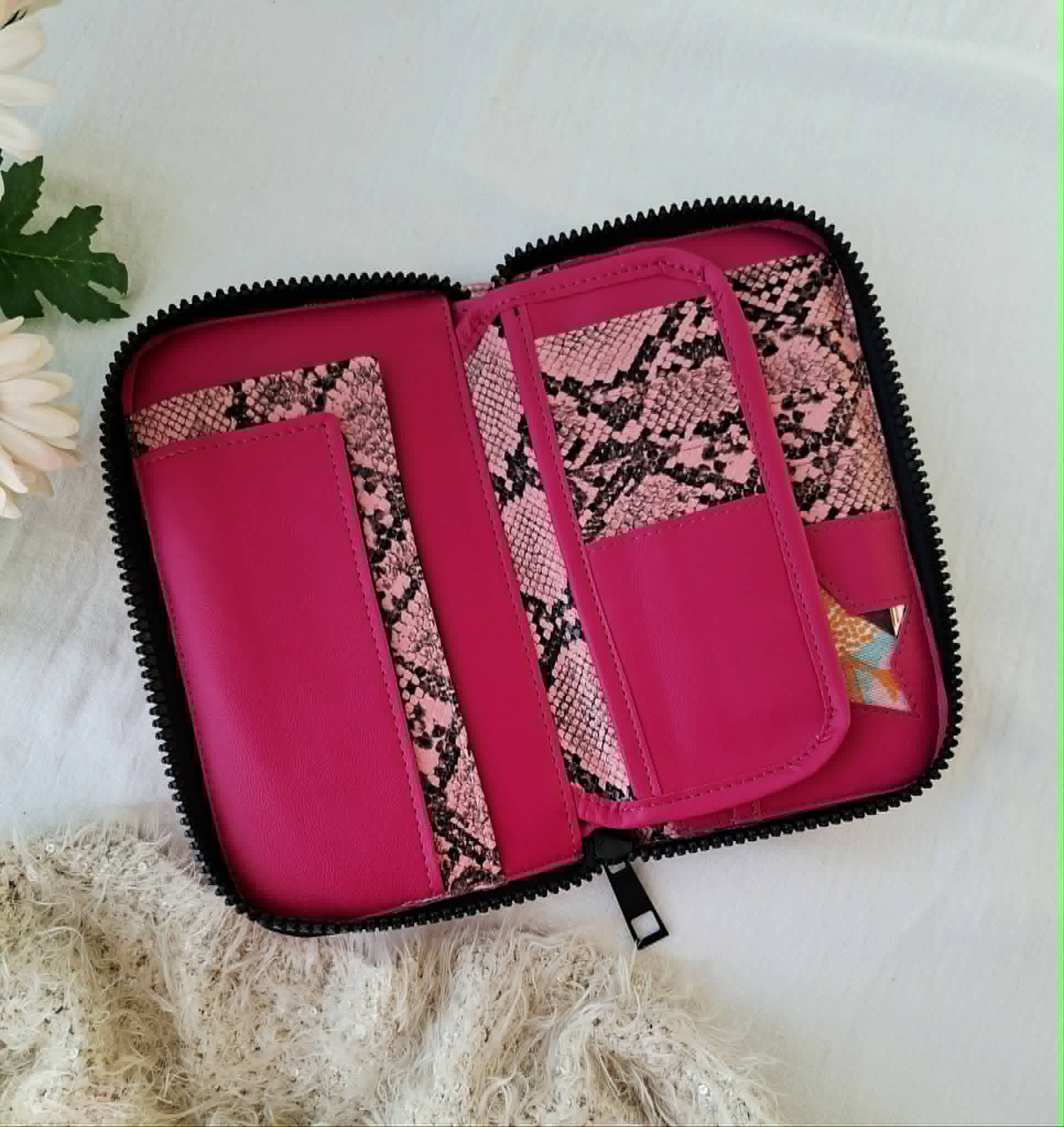 Maxi billetera puffer - Imagen 11
